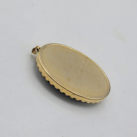 Rose Petit Point Floral Pendant Black Gold Oval Embroidered Jewelry 70s Vintage - Picture 7 of 10